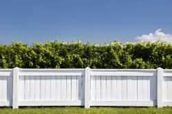 Fence Contractor in Long Beach MS
